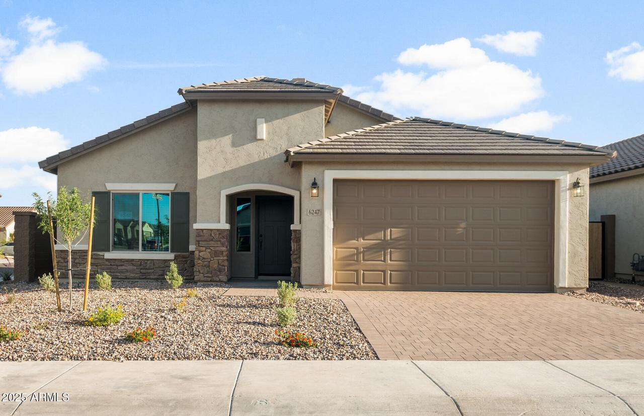 6247 W Georgetown Way, Florence, AZ 85132