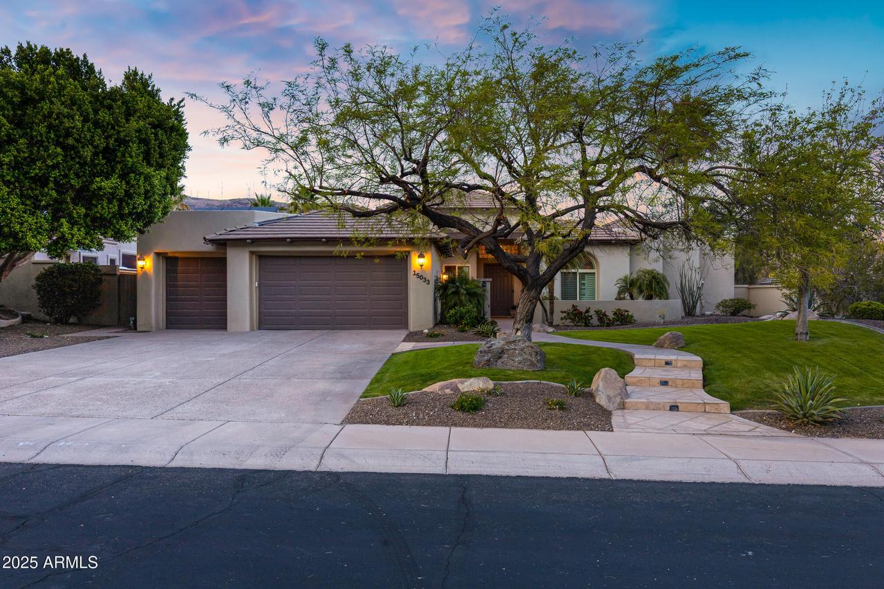 15033 S 6th Pl., Phoenix, AZ 85048