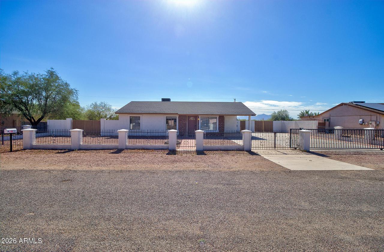 3935 N Del Monte Dr., Eloy, AZ 85131