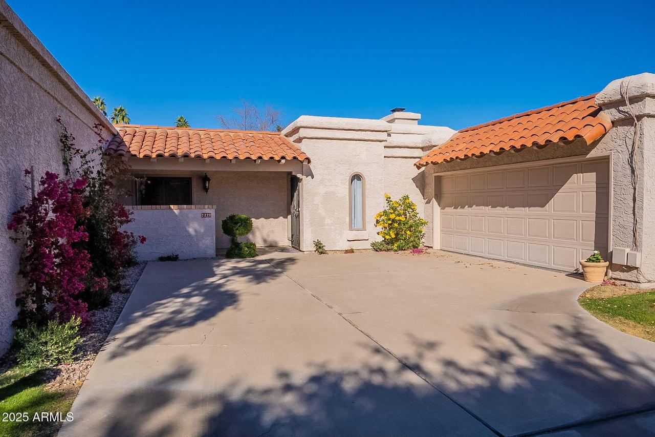 7228 E Buena Terra Way, Scottsdale, AZ 85250