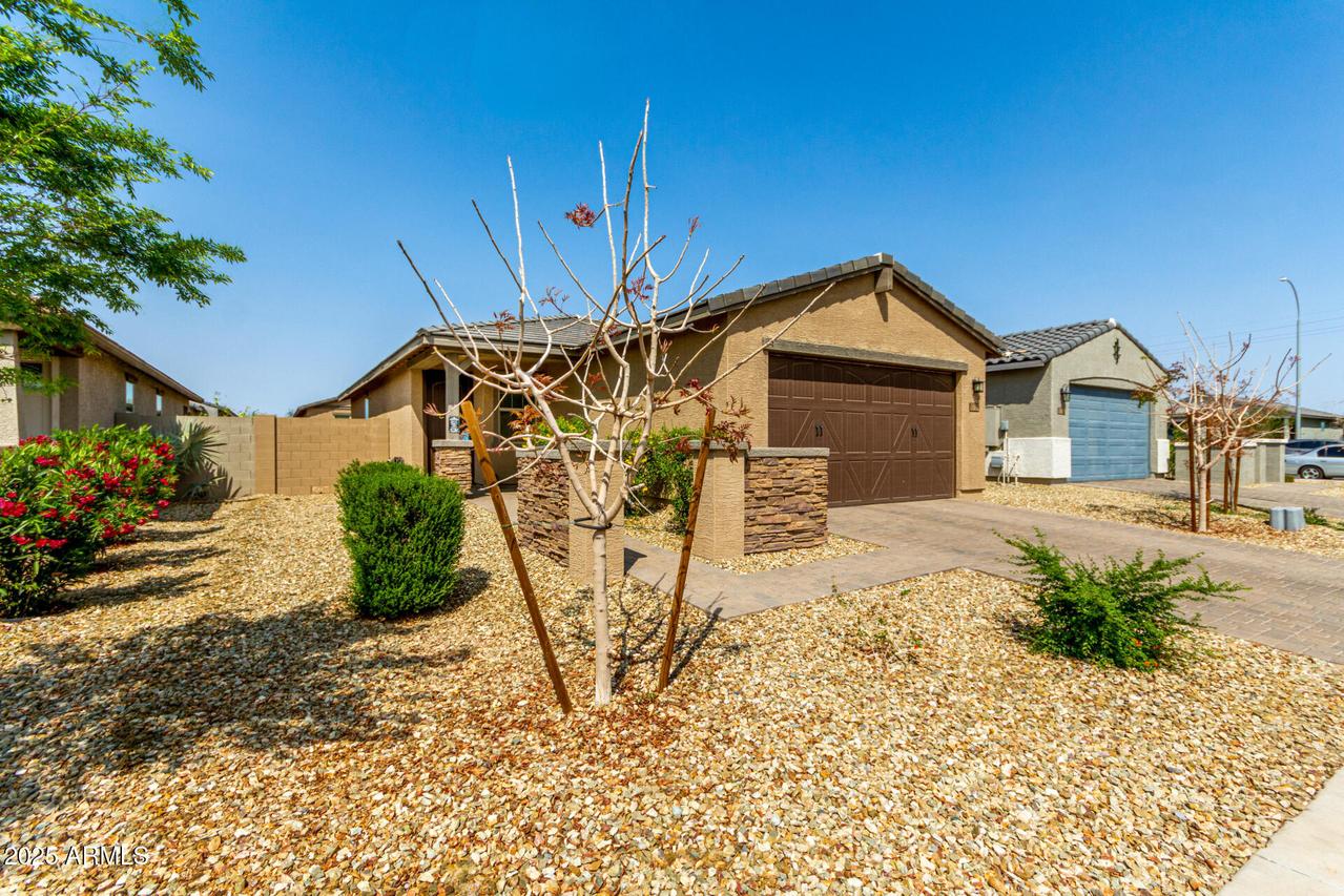 10734 W Bloch Rd., Tolleson, AZ 85353