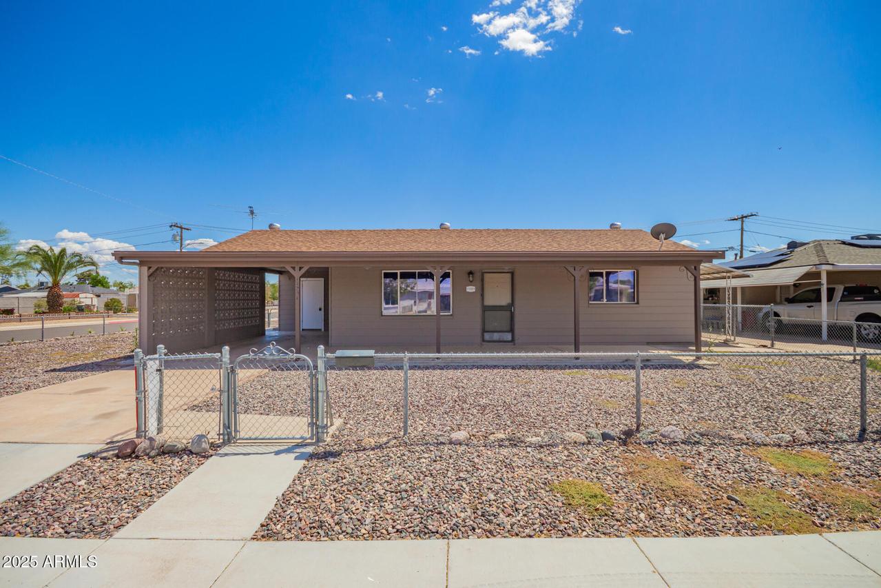 11201 W Missouri Ave., Youngtown, AZ 85363