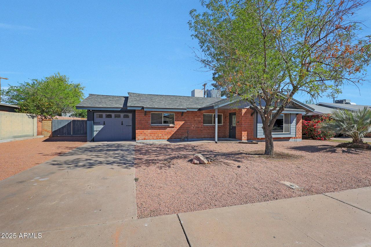 8536 E Pinchot Ave., Scottsdale, AZ 85251