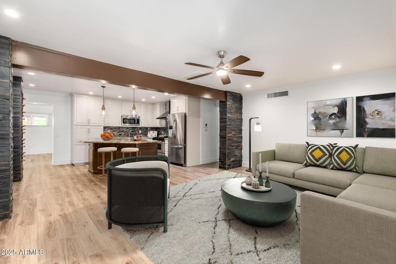 7030 N 12th St., Phoenix, AZ 85020