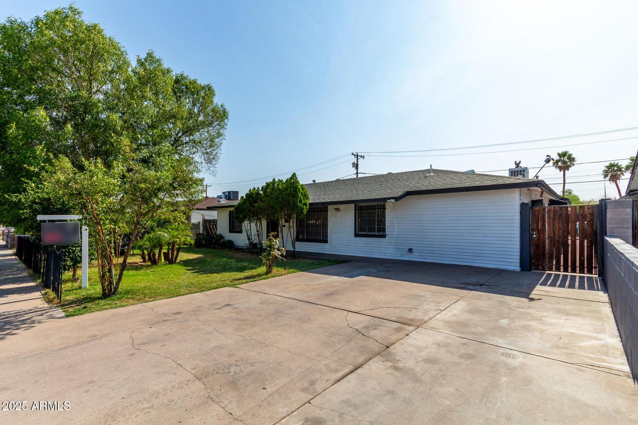 4418 N 34th Dr., Phoenix, AZ 85017