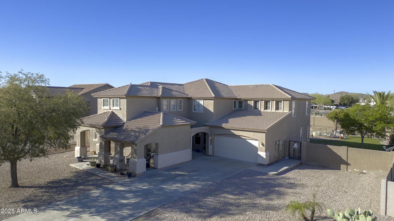 31918 N Caspian Way, San Tan Valley, AZ 85143