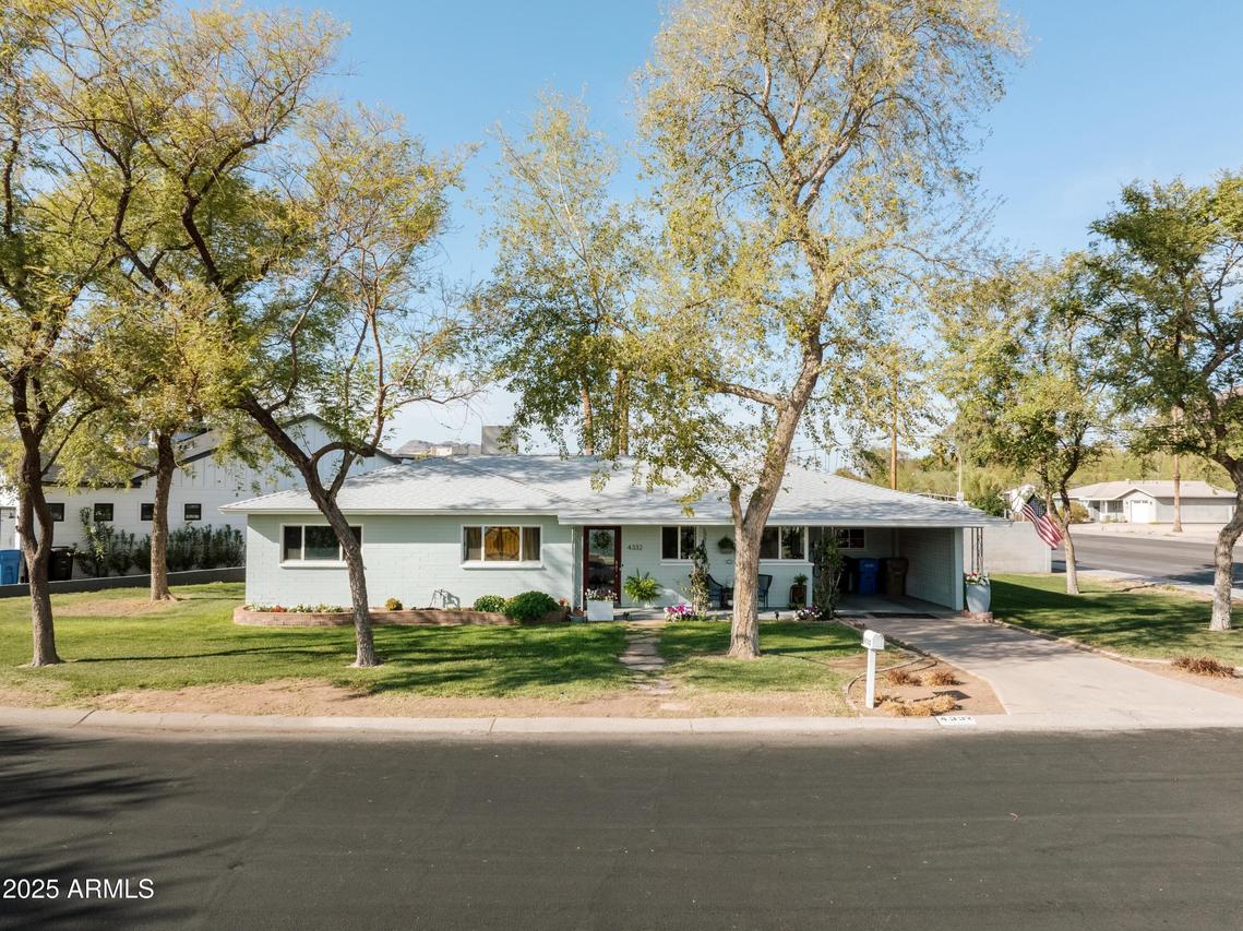 4332 E Calle Redonda St., Phoenix, AZ 85018