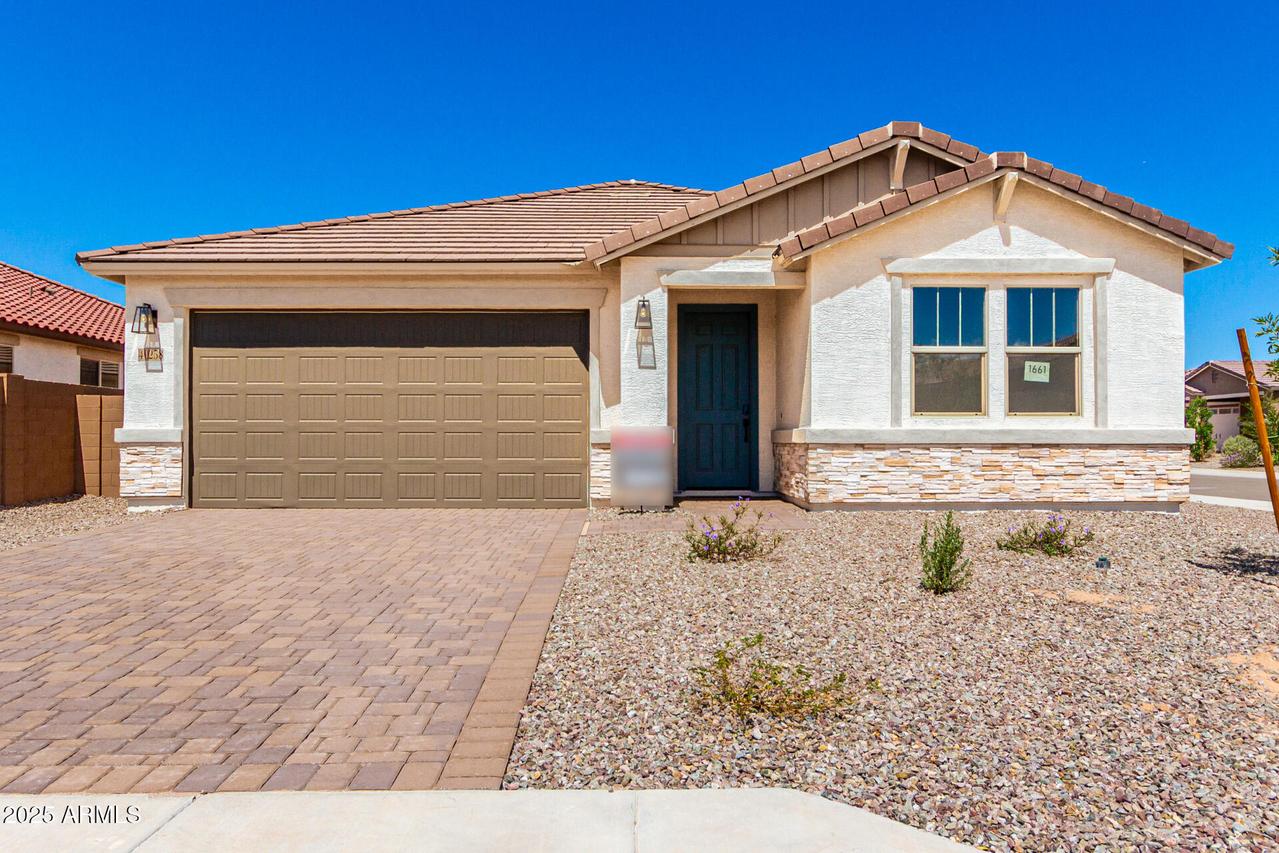 40258 W Michaels Dr., Maricopa, AZ 85138