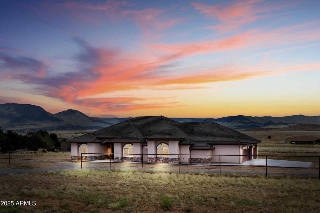 8655 N Prescott Ridge Rd., Prescott Valley, AZ 86315