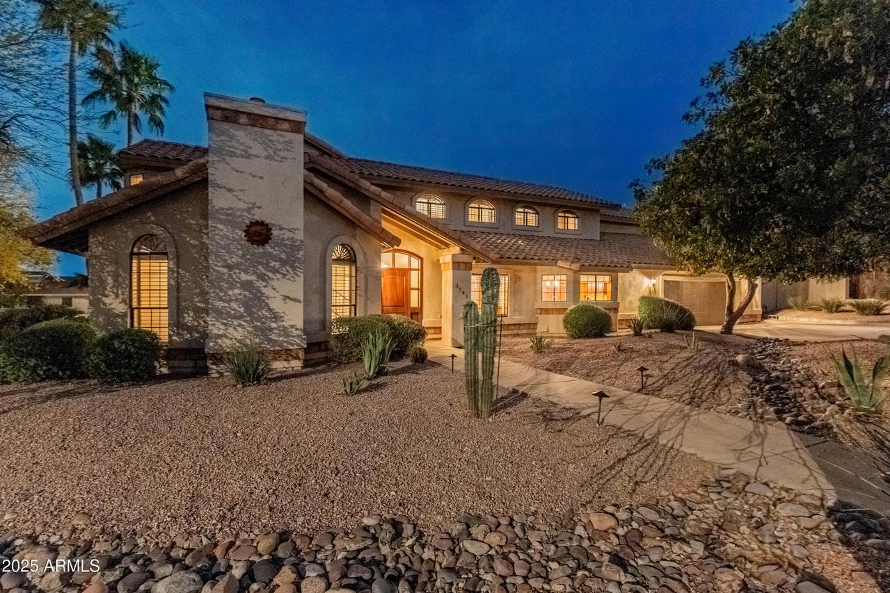 3741 E Tonto Ct., Phoenix, AZ 85044