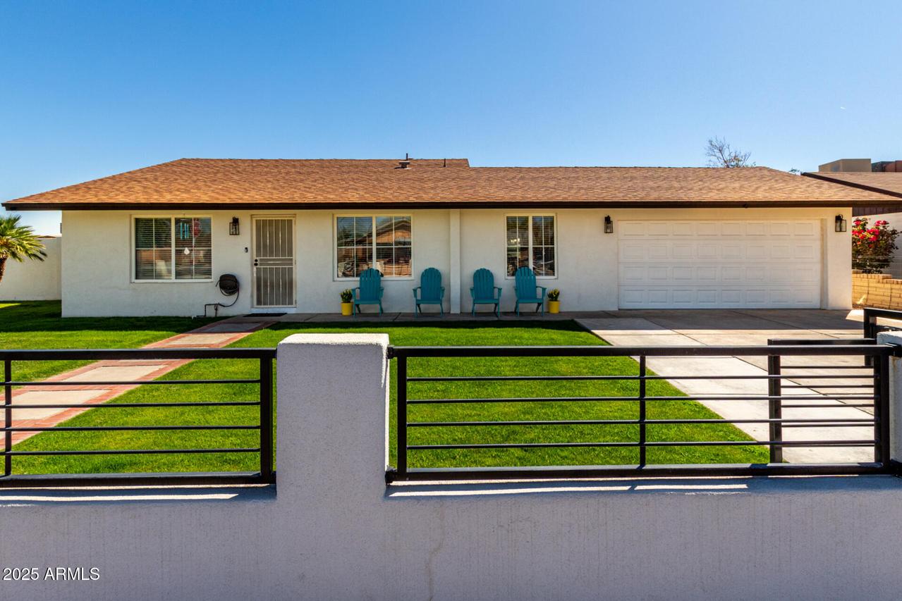 8901 W Sells Dr., Phoenix, AZ 85037