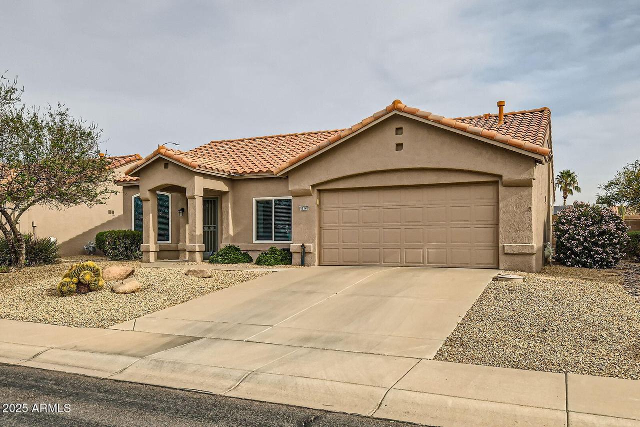 15340 W Via Manana Dr., Sun City West, AZ 85375