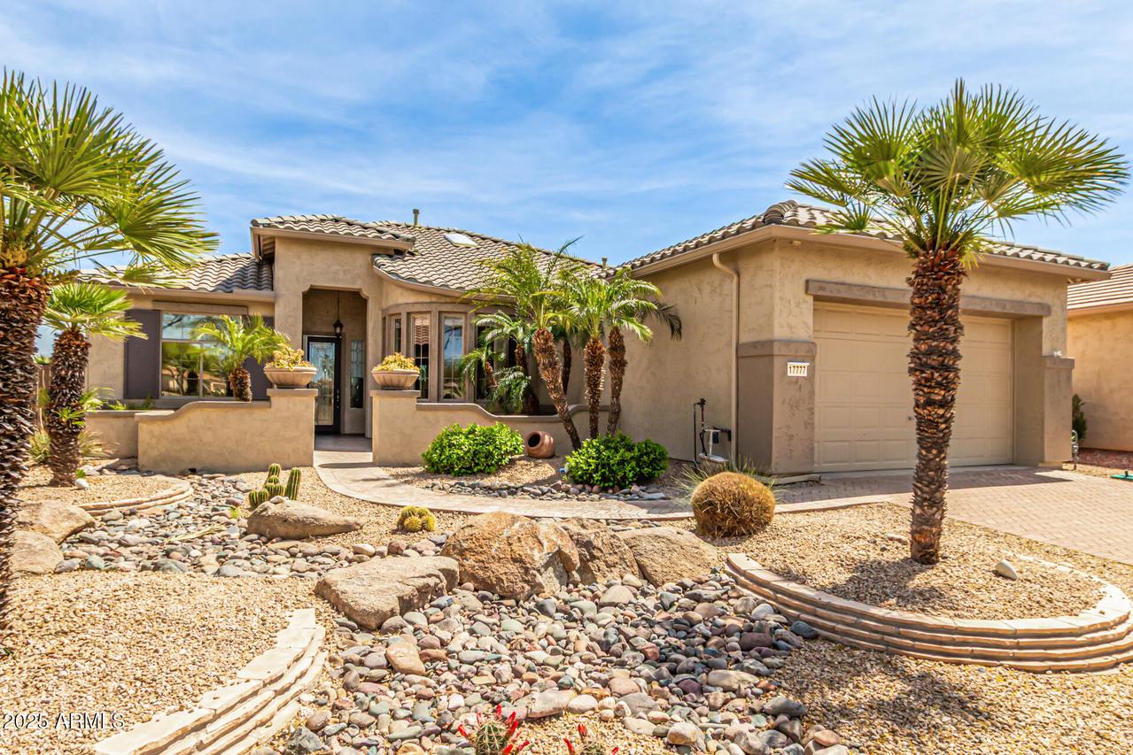 17777 N Canal Dr., Surprise, AZ 85374