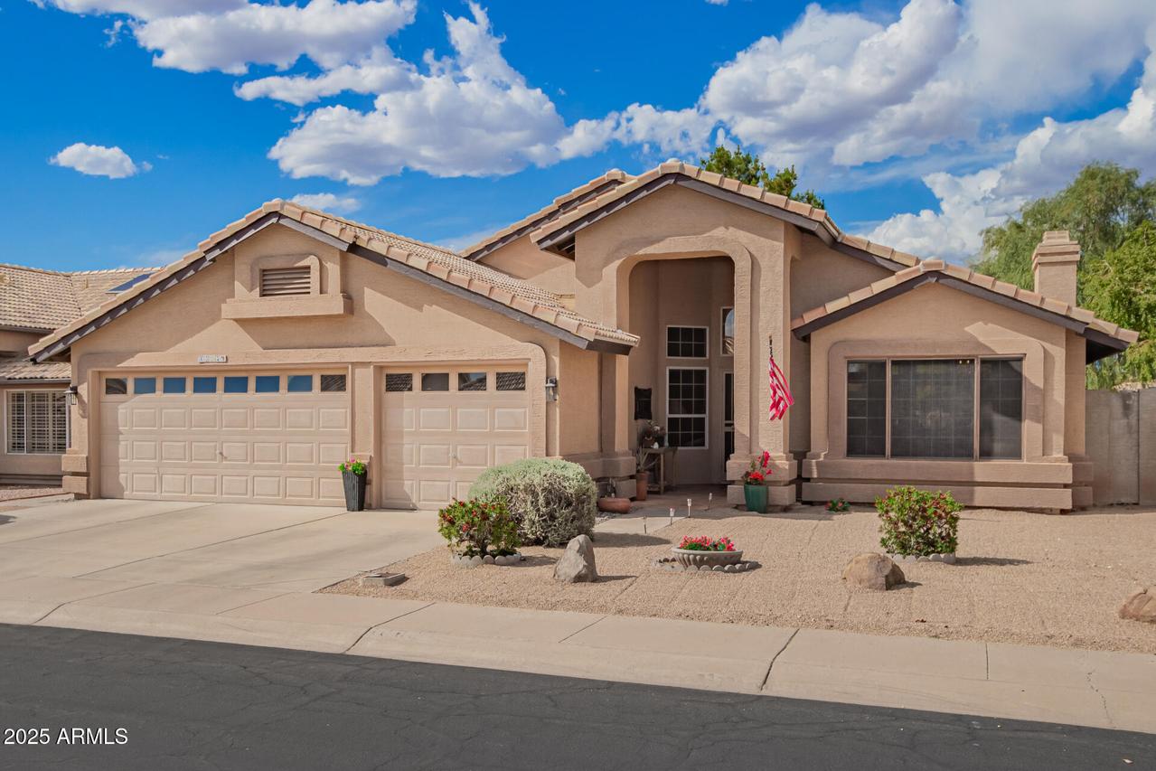 10804 W Mohawk Ln., Peoria, AZ 85373