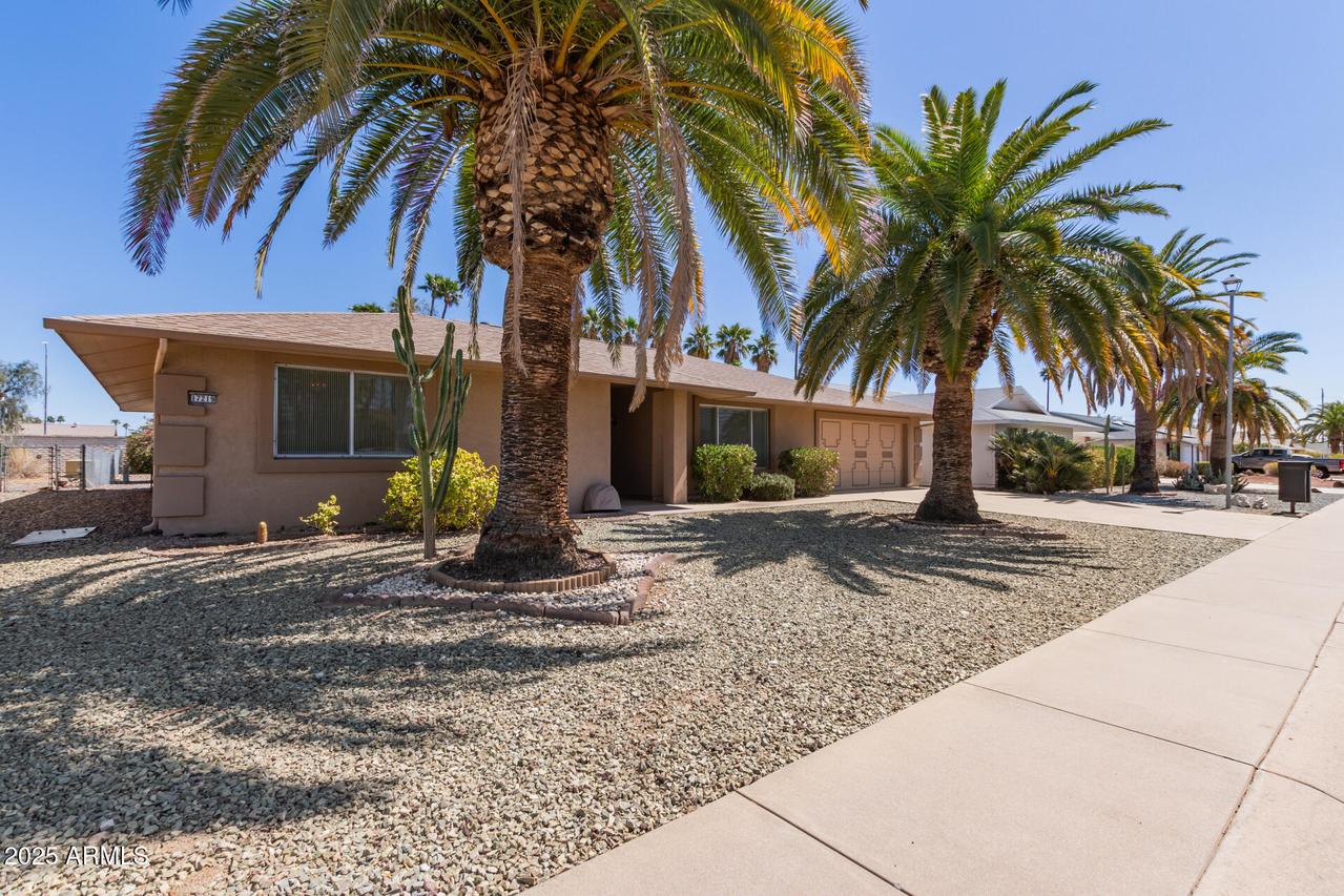 17219 N 130th Ave., Sun City West, AZ 85375