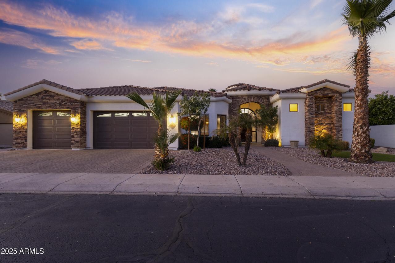 912 E Coconino Pl., Chandler, AZ 85249