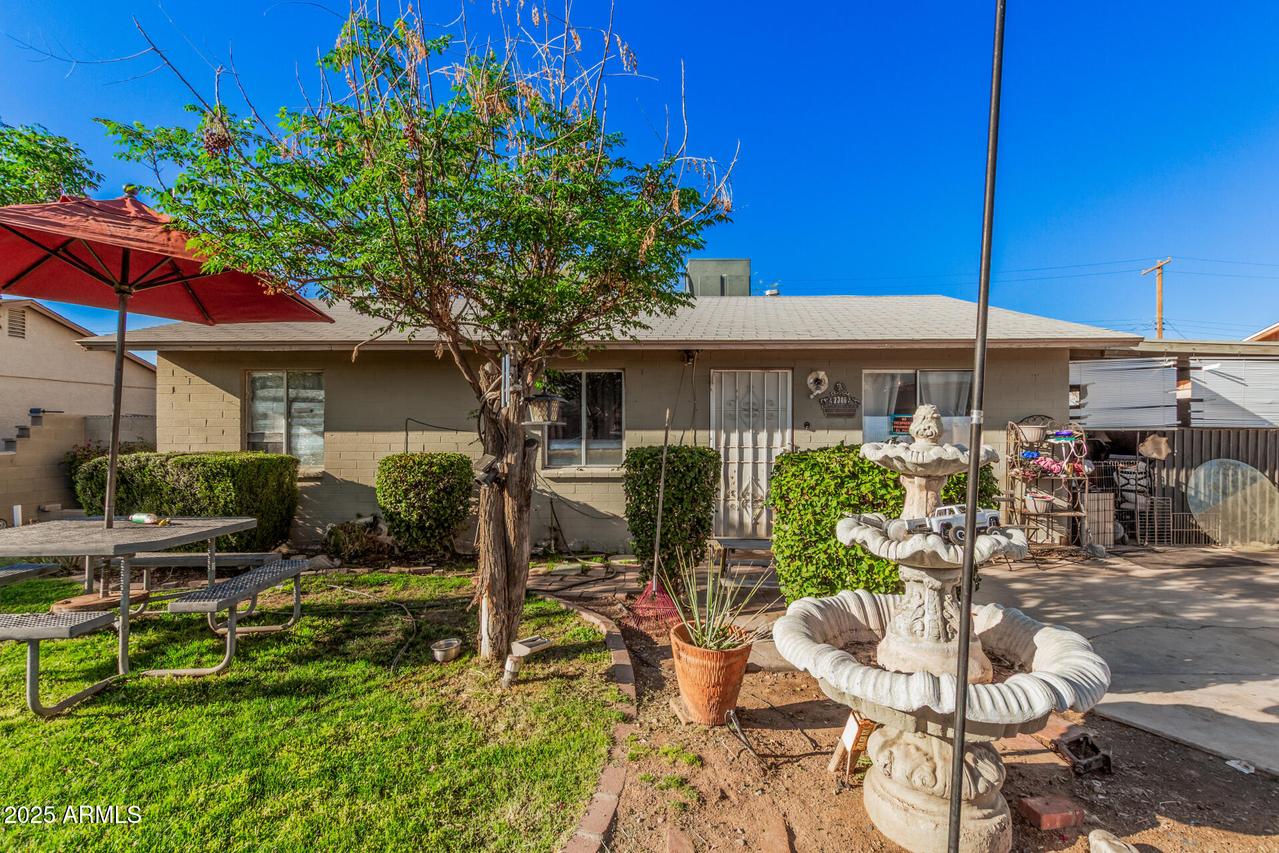 2306 E Burgess Ln., Phoenix, AZ 85042