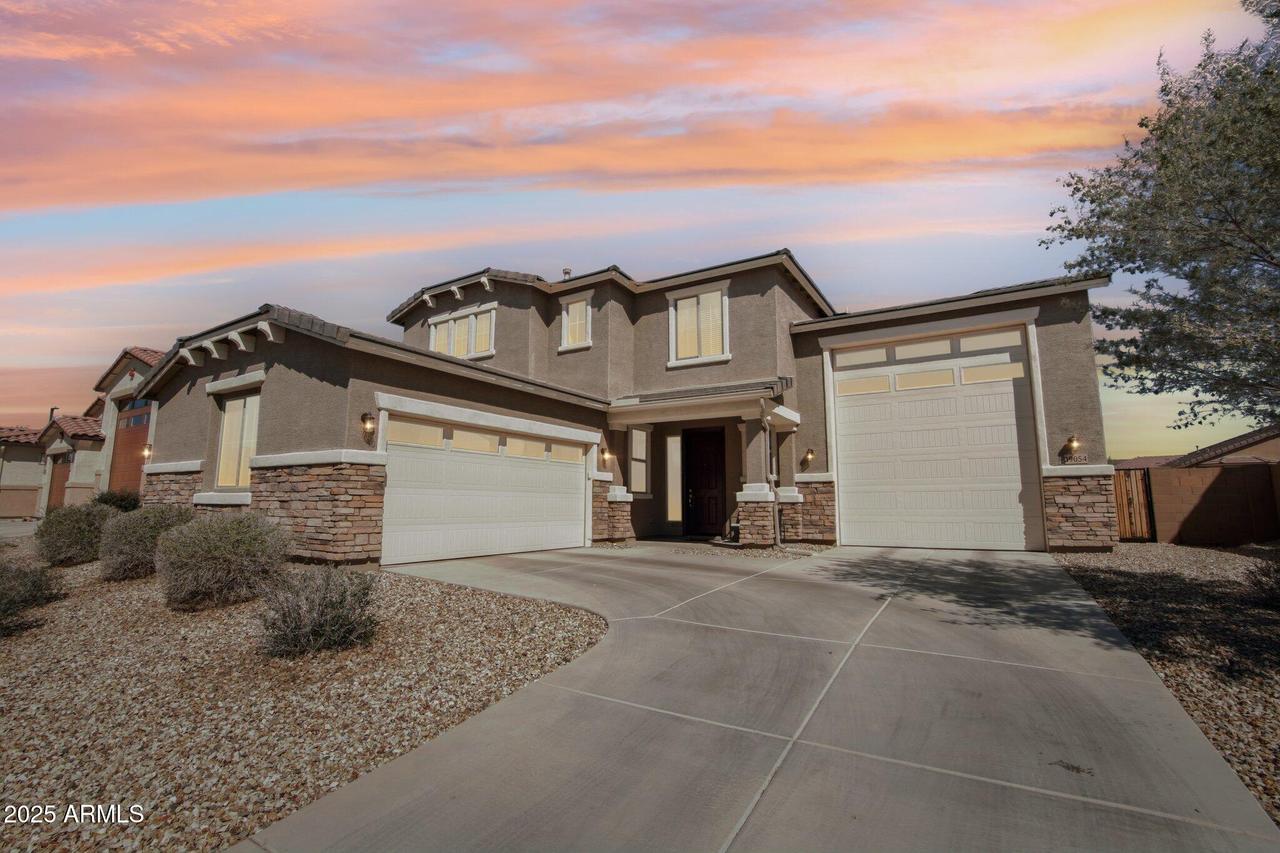 19054 W Becker Ln., Surprise, AZ 85388