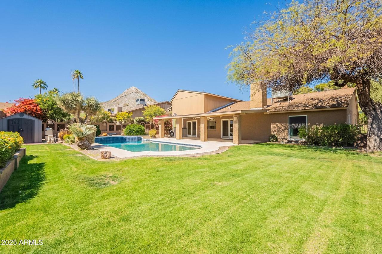 2317 E Desert Cove Ave., Phoenix, AZ 85028