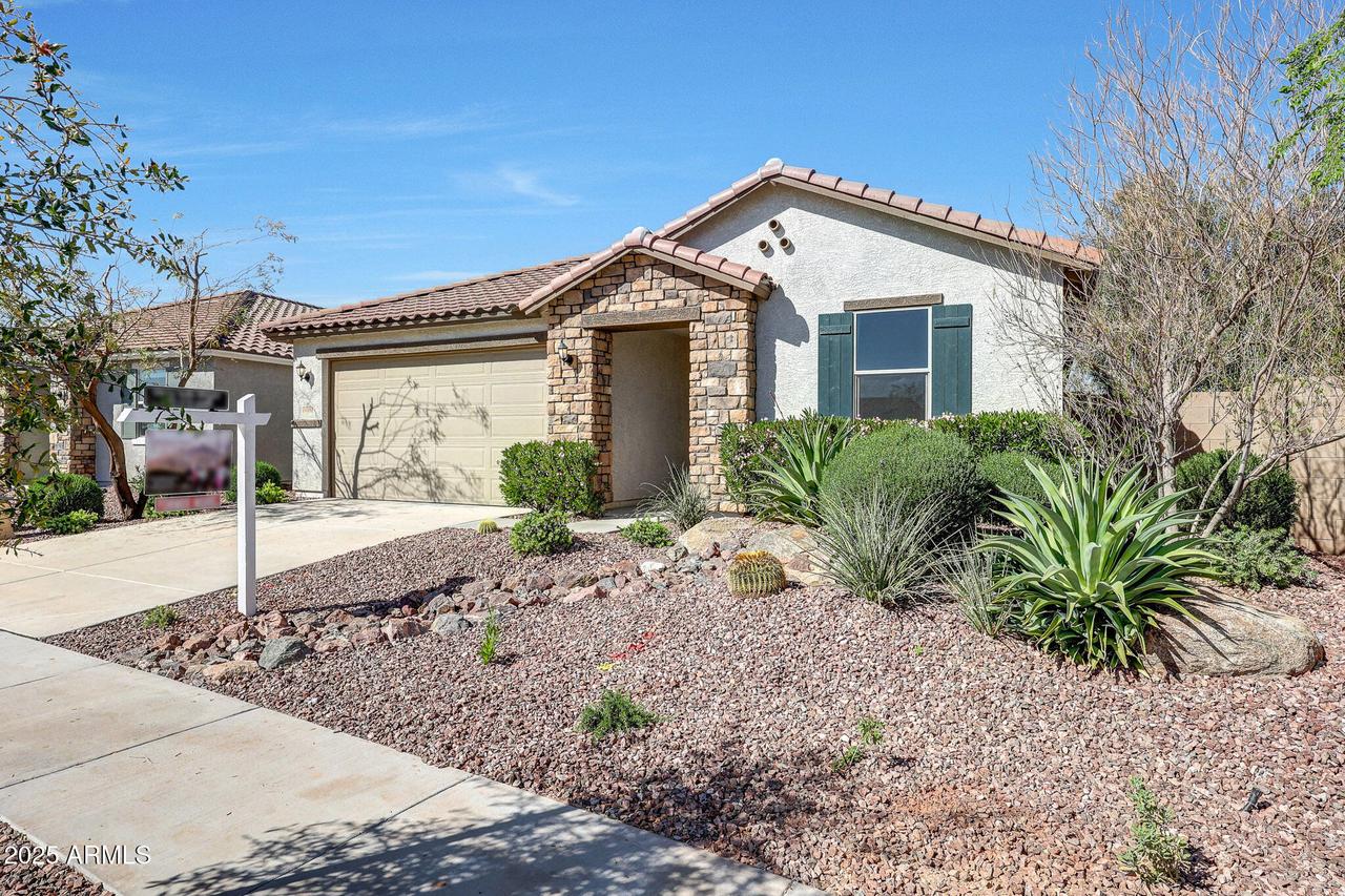 17584 W Oberlin Way, Surprise, AZ 85387