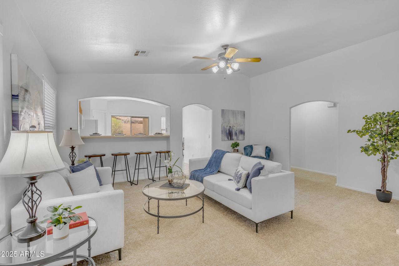 4213 E Shapinsay Dr., San Tan Valley, AZ 85140