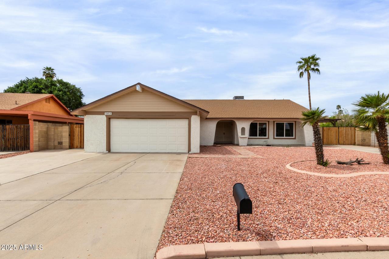 16010 N 47th Dr., Glendale, AZ 85306