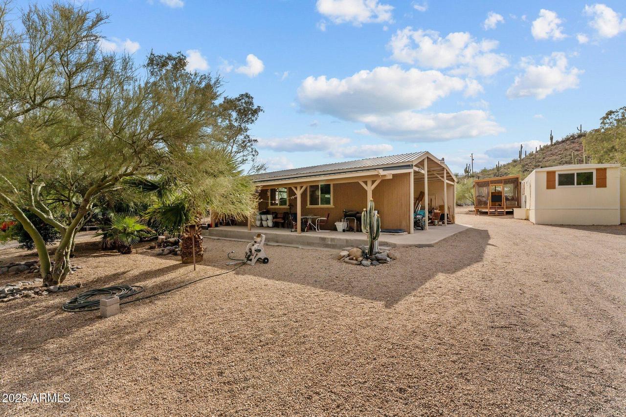 33180 S Canyon Rd., Black Canyon City, AZ 85324