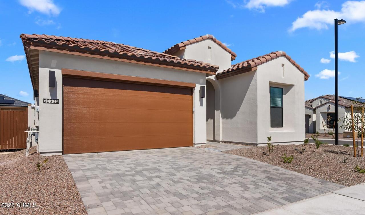 20304 W Montecito Ave., Buckeye, AZ 85396