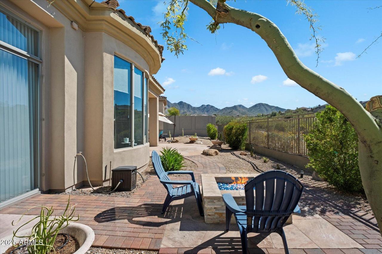 10625 E Blanche Dr., Scottsdale, AZ 85255