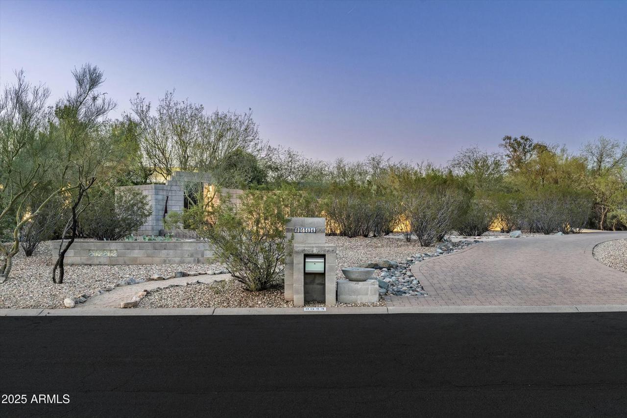8644 E Sweetwater Ave., Scottsdale, AZ 85260