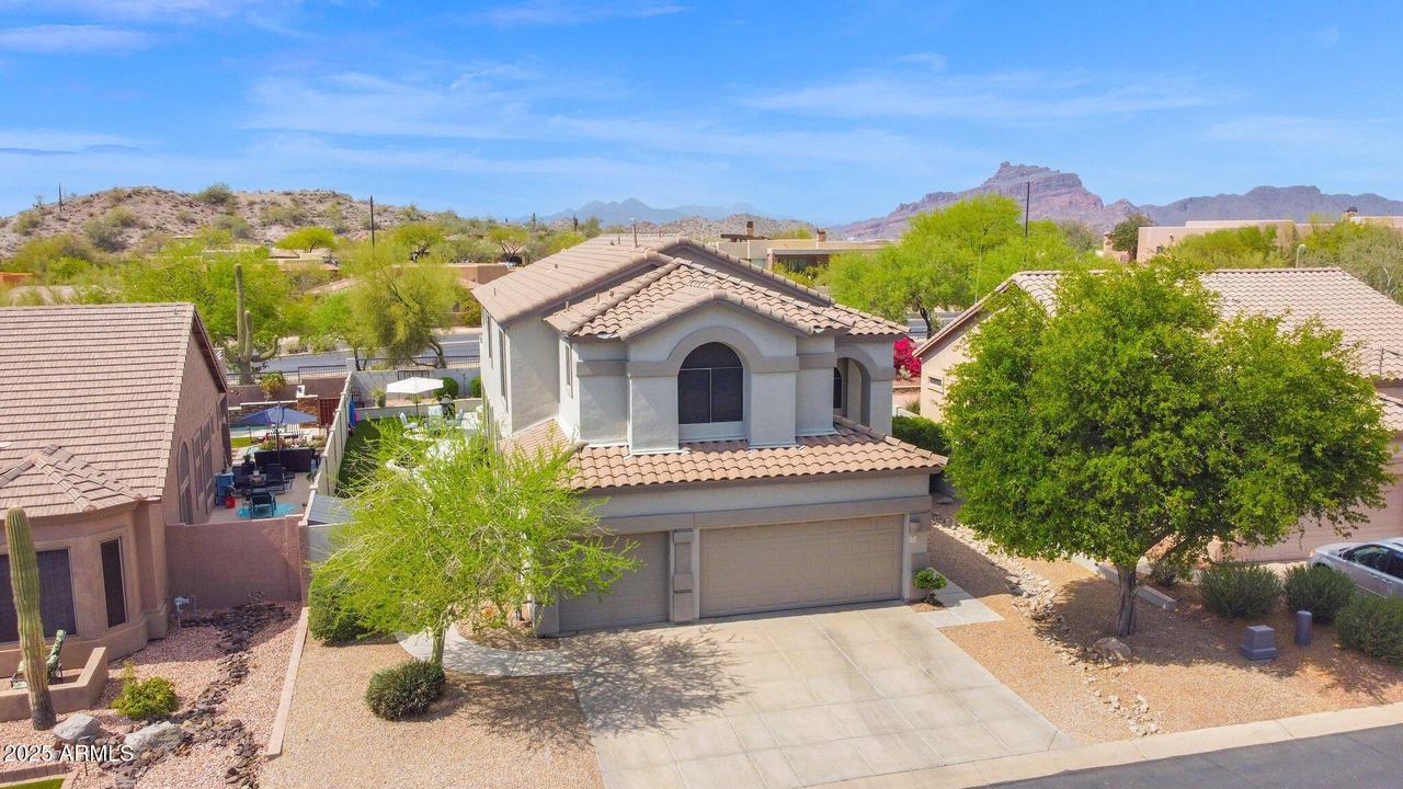 7242 E Tyndall St., Mesa, AZ 85207