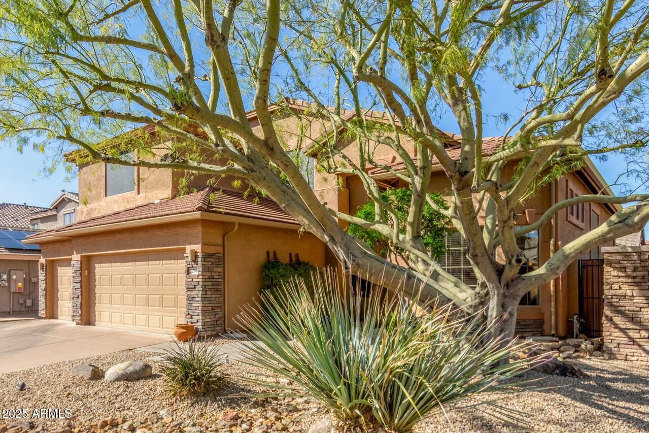 3206 W Sentinel Rock Rd., Phoenix, AZ 85086