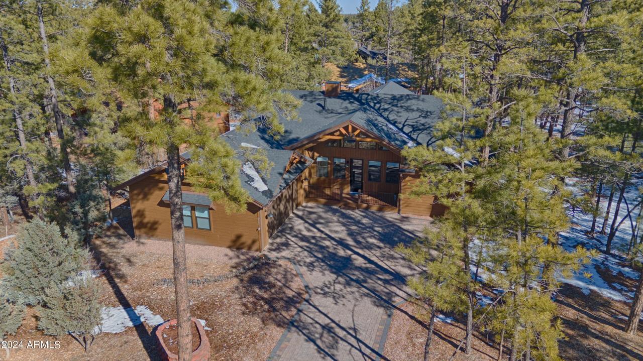 2441 W Pinegrass Rd., Show Low, AZ 85901