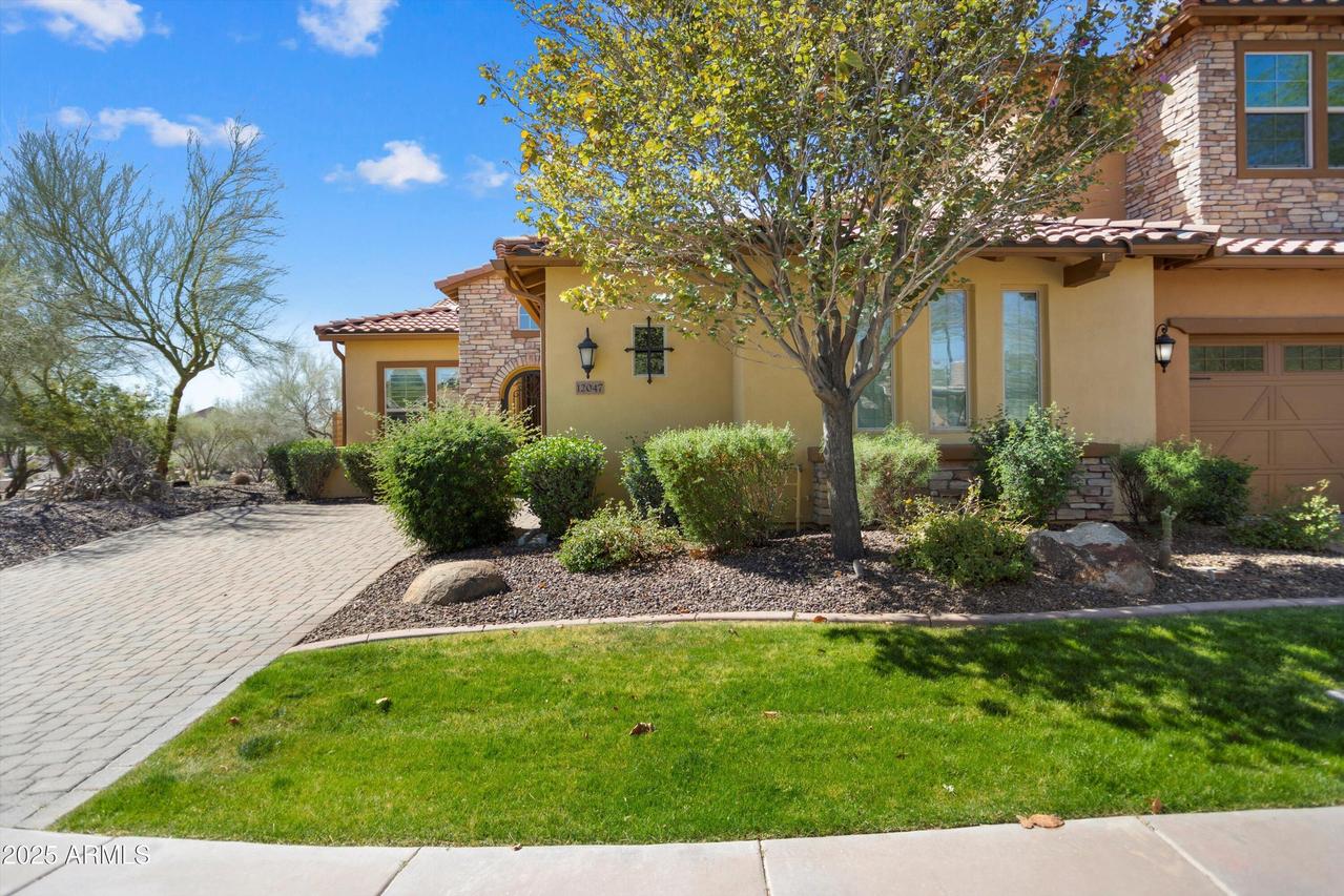 12047 W Red Hawk Dr., Peoria, AZ 85383