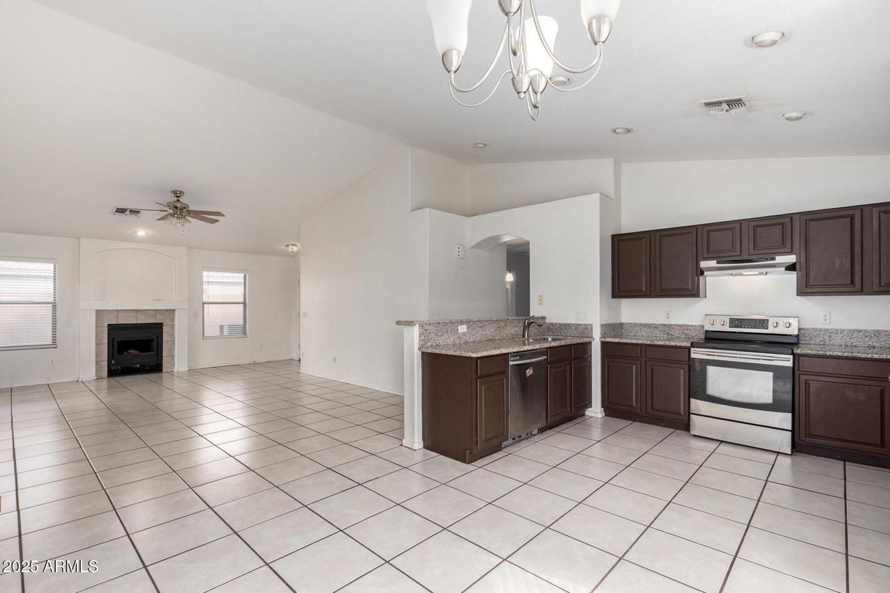 8106 W Watkins St., Phoenix, AZ 85043