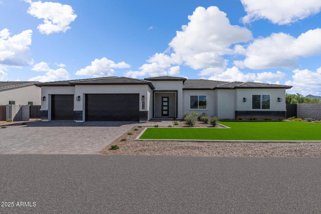 10867 W Woodruff Rd., Casa Grande, AZ 85194