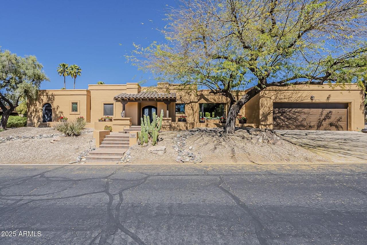 8712 E Clubhouse Way, Scottsdale, AZ 85255