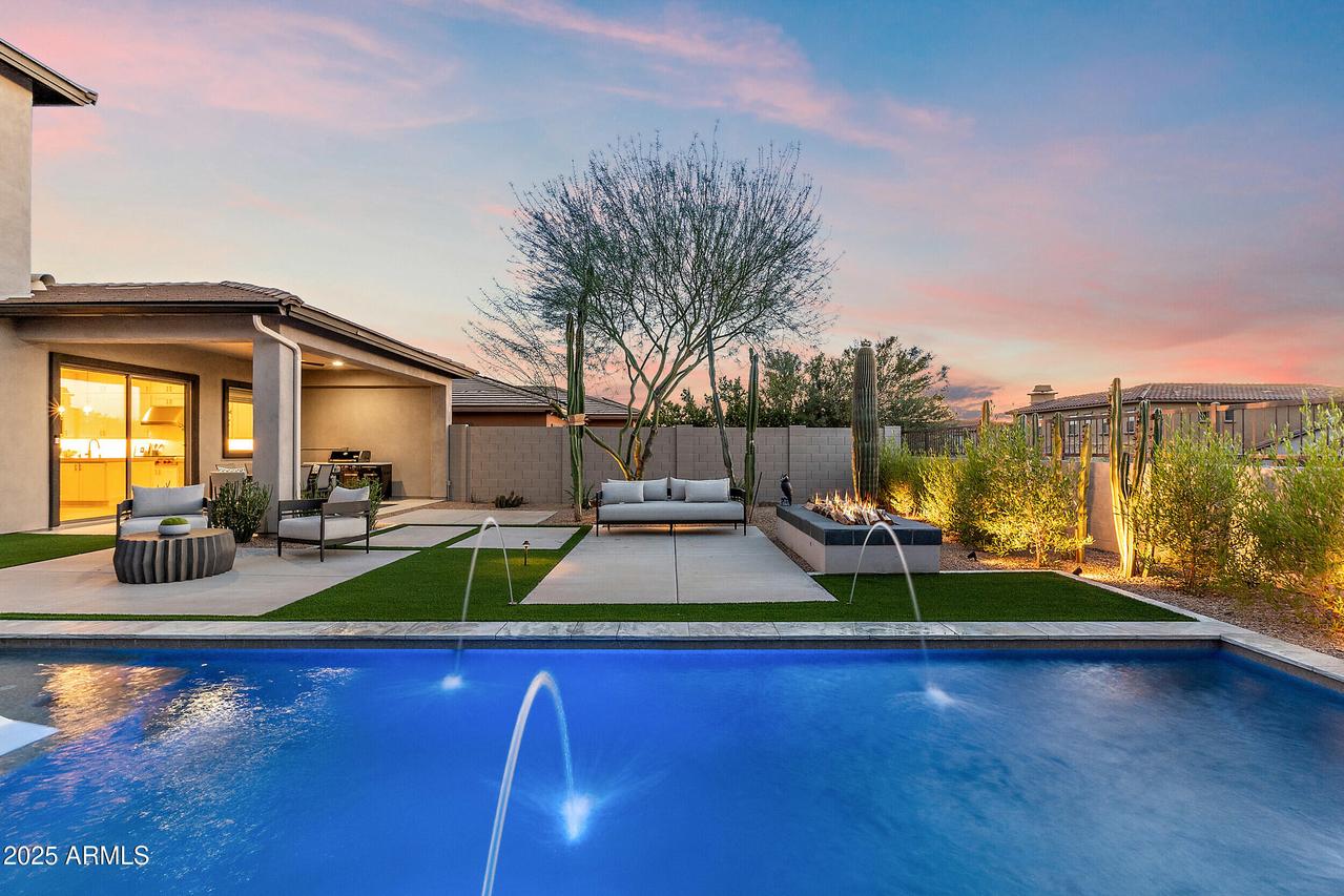 10018 E Hillside Dr., Scottsdale, AZ 85255