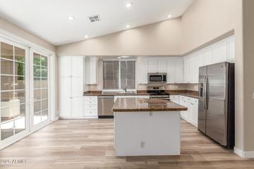 21313 N 59th Dr., Glendale, AZ 85308
