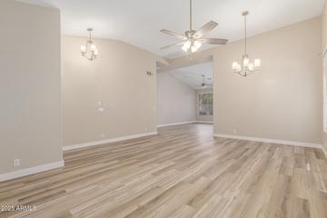 21313 N 59th Dr., Glendale, AZ 85308