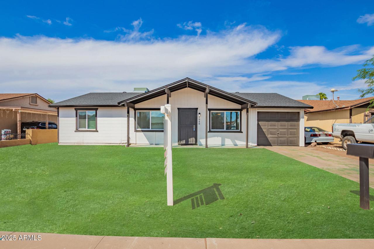 5948 W Holly St., Phoenix, AZ 85035