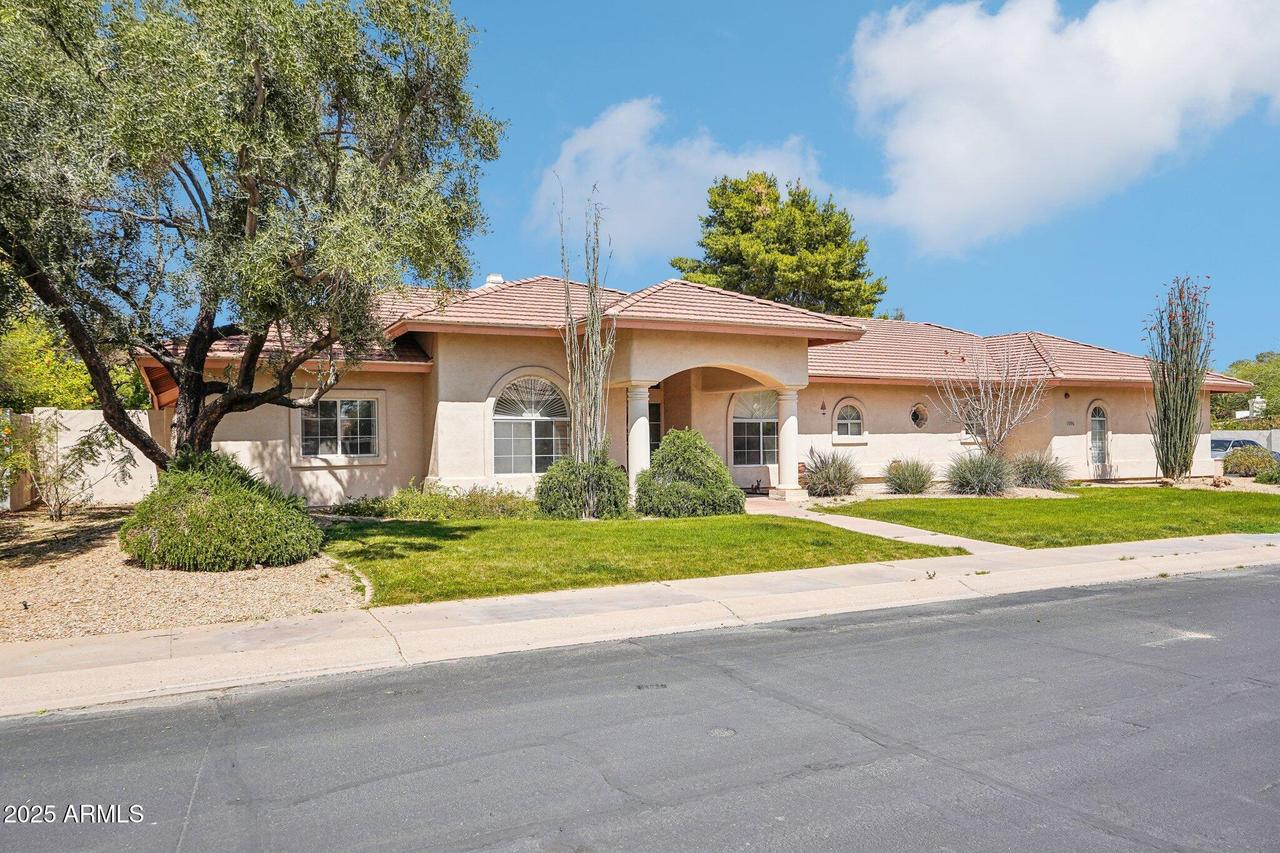 7396 E Kalil Dr., Scottsdale, AZ 85260
