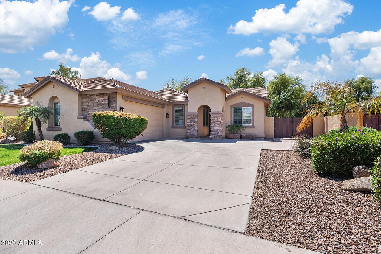 2117 E Glacier Pl., Chandler, AZ 85249