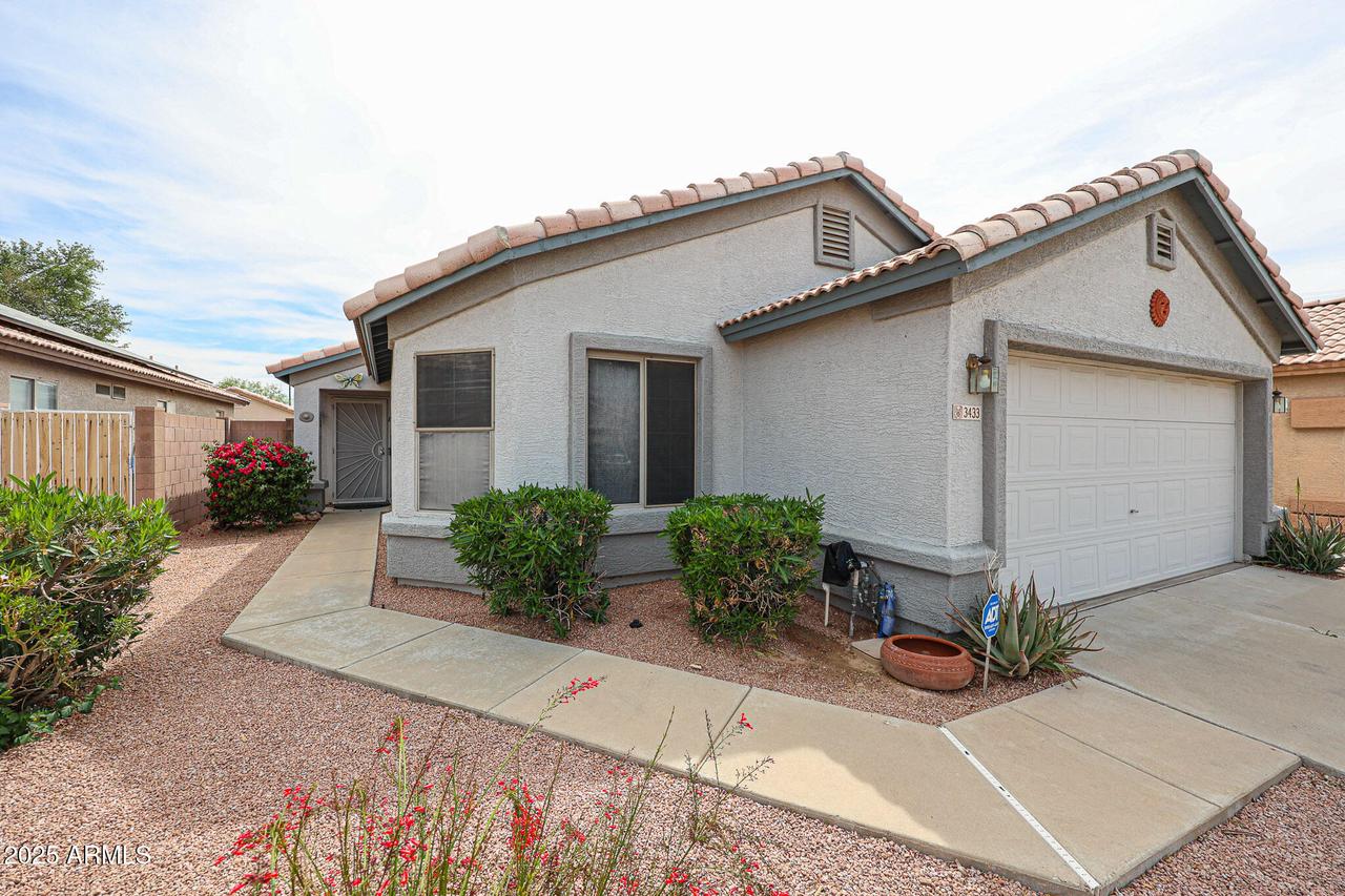 3433 W Louise Dr., Phoenix, AZ 85027