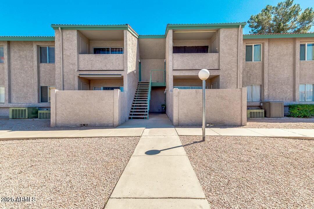 623 W Guadalupe Rd. #214, Mesa, AZ 85210