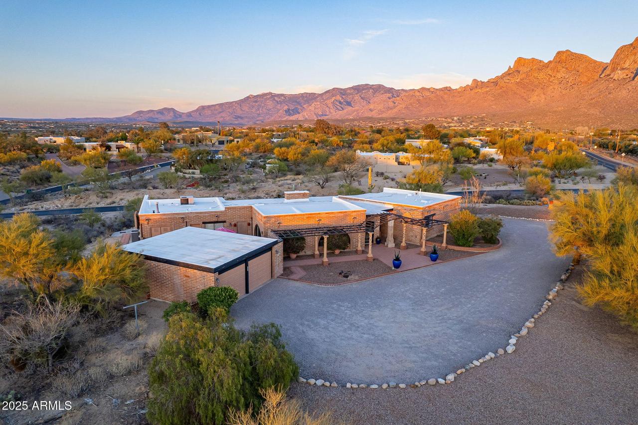 800 W Linda Vista Blvd., Tucson, AZ 85704