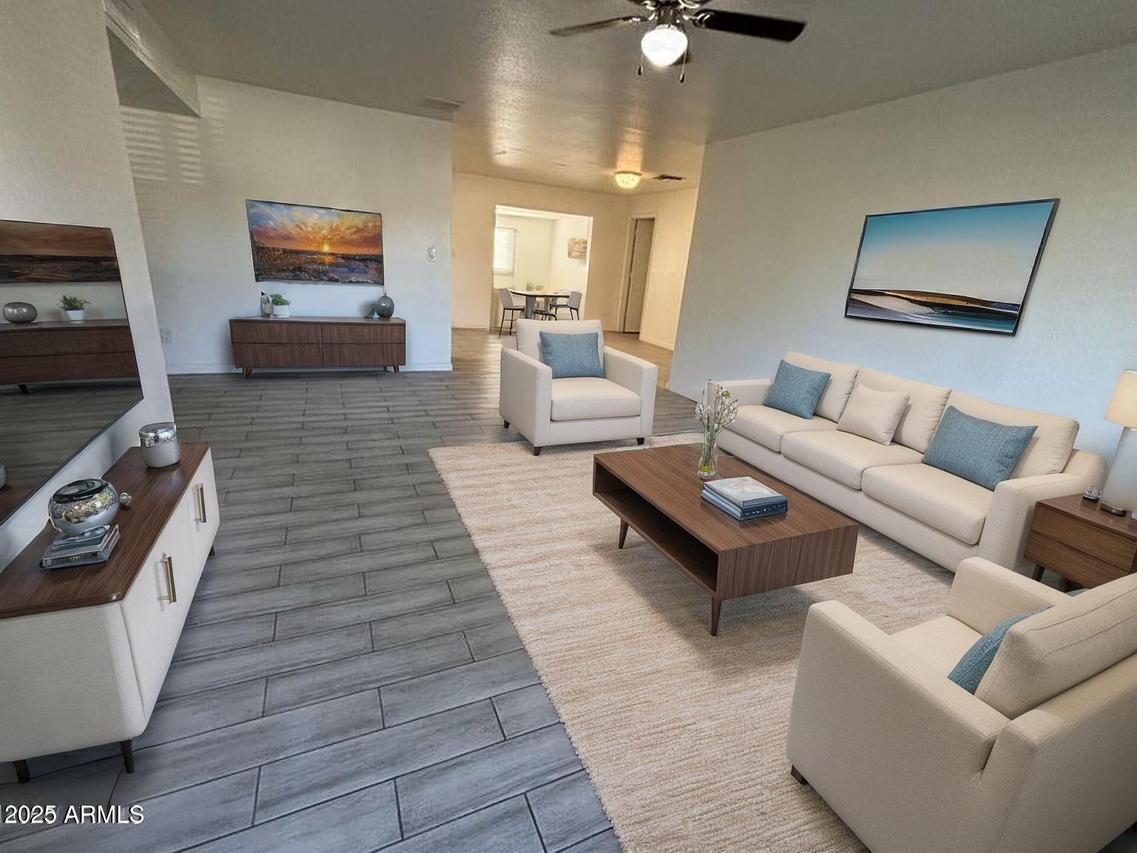 4734 N 61st Ave., Phoenix, AZ 85033