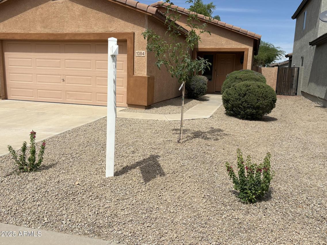 1384 E Press Rd., San Tan Valley, AZ 85140