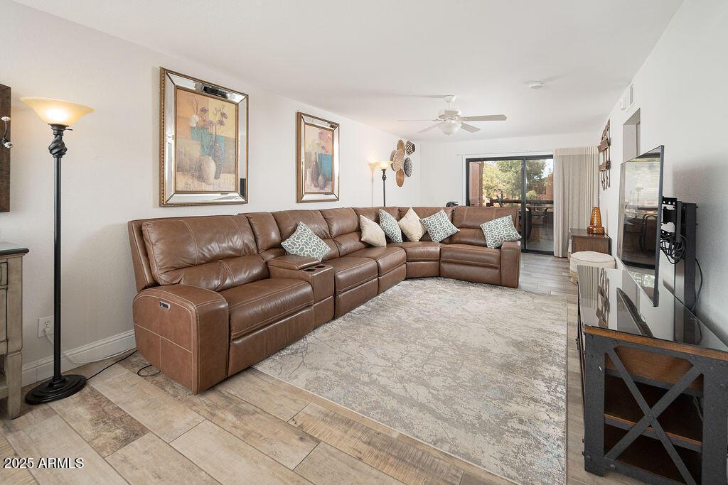 4303 E Cactus Rd. #407, Phoenix, AZ 85032