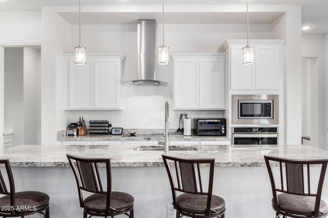 2446 E Lovebird Ln., Gilbert, AZ 85297